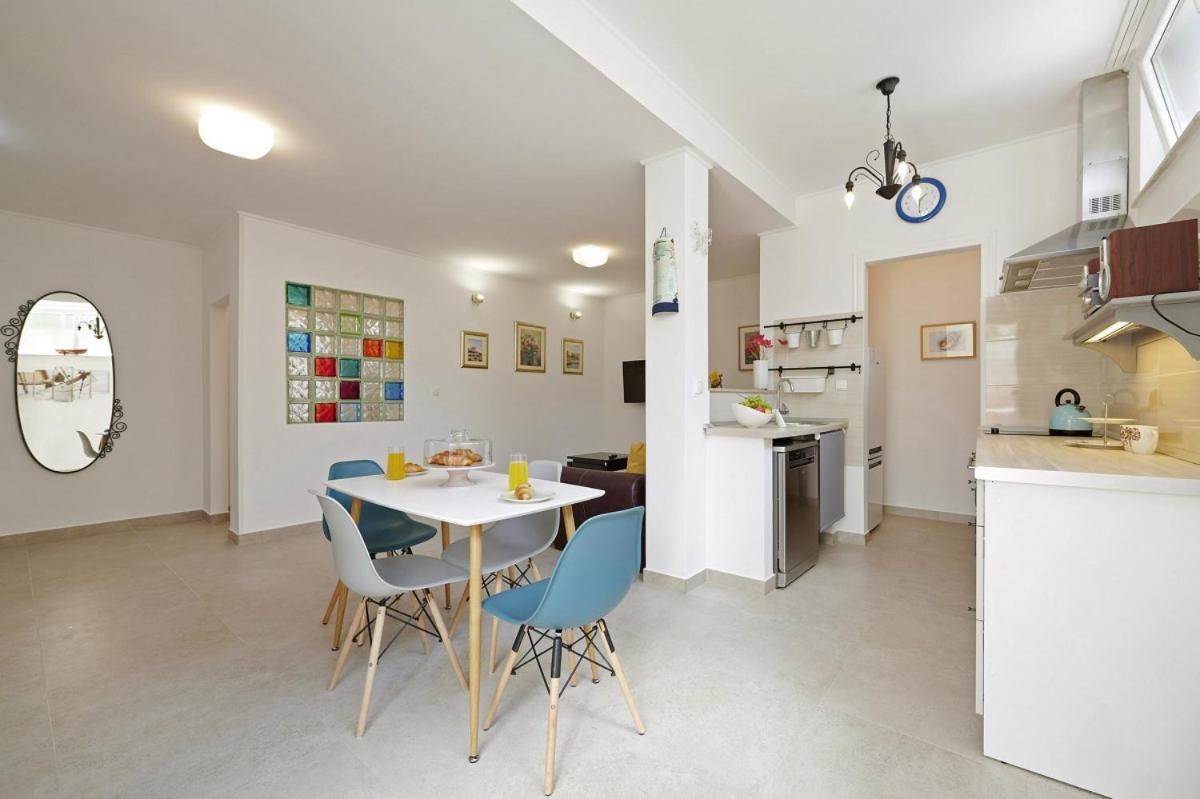 Smuketa In Trogir Haus Fuer 4 Personen Villa Exterior photo